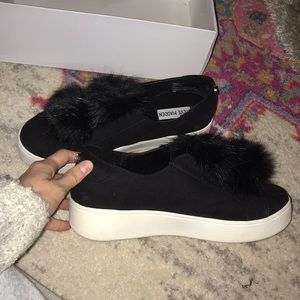 Steve Madden Pom Pom platform sneakers